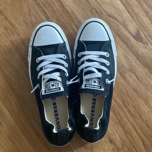 Size 8 Converse
